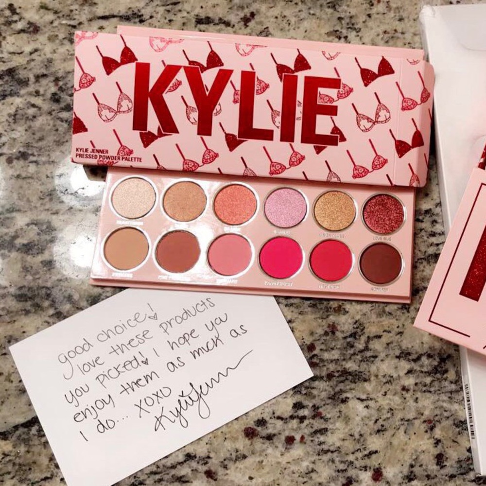 Kylie Jenner Valentines Day Palette